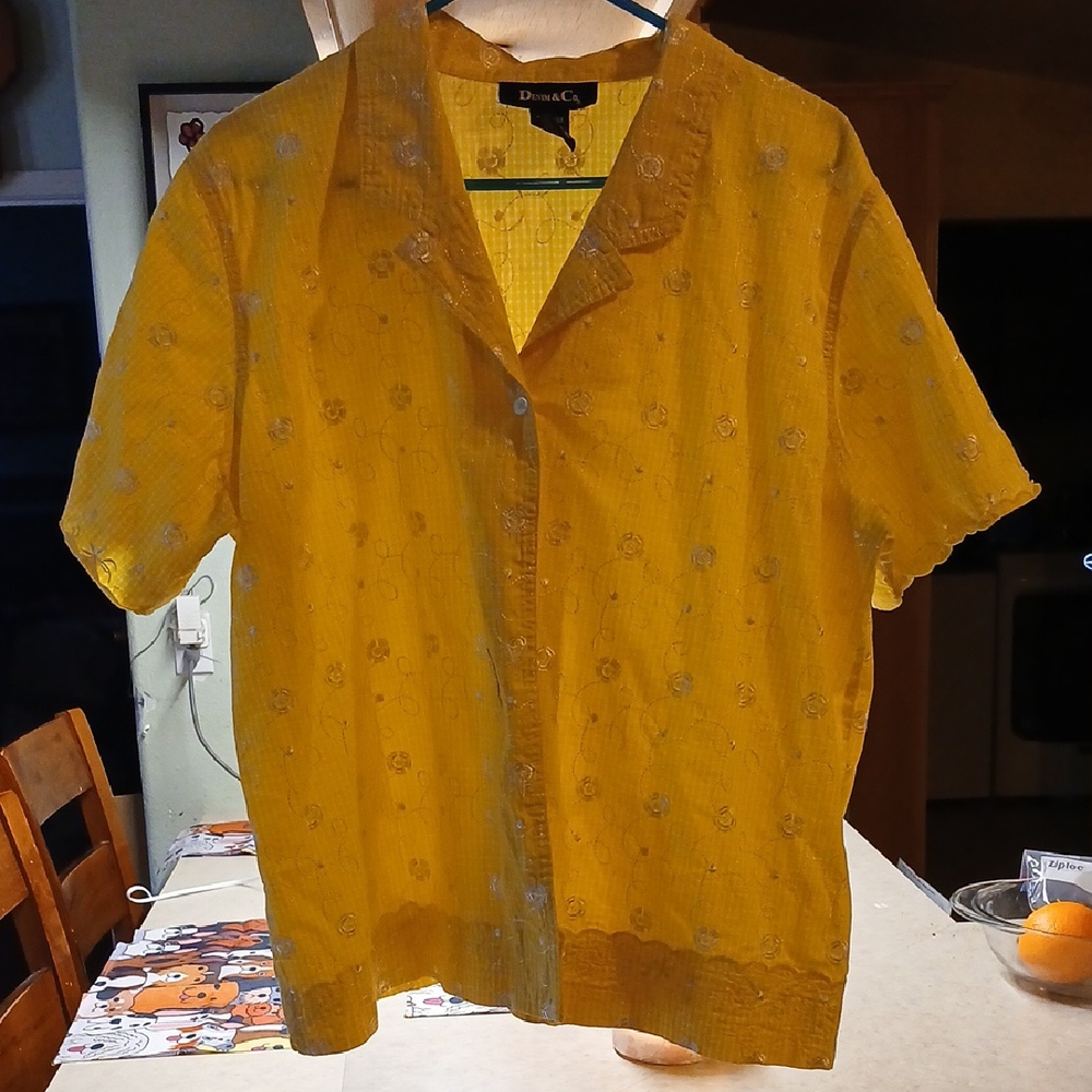 Denim & Co. Woman's floral blouse XL